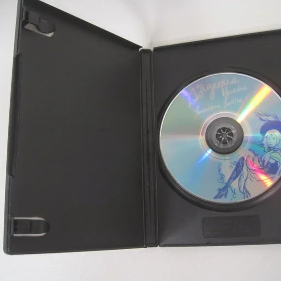 BEL GIRO FILMS presents THE GORGEOUS HUSSIES~LUSCIOUS LADIES~ CONCERT DVD 2008 - Picture 5 of 7